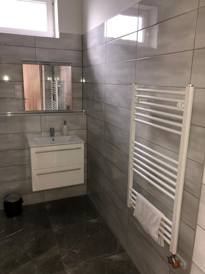 Pupos Apartman Szigliget Exterior photo